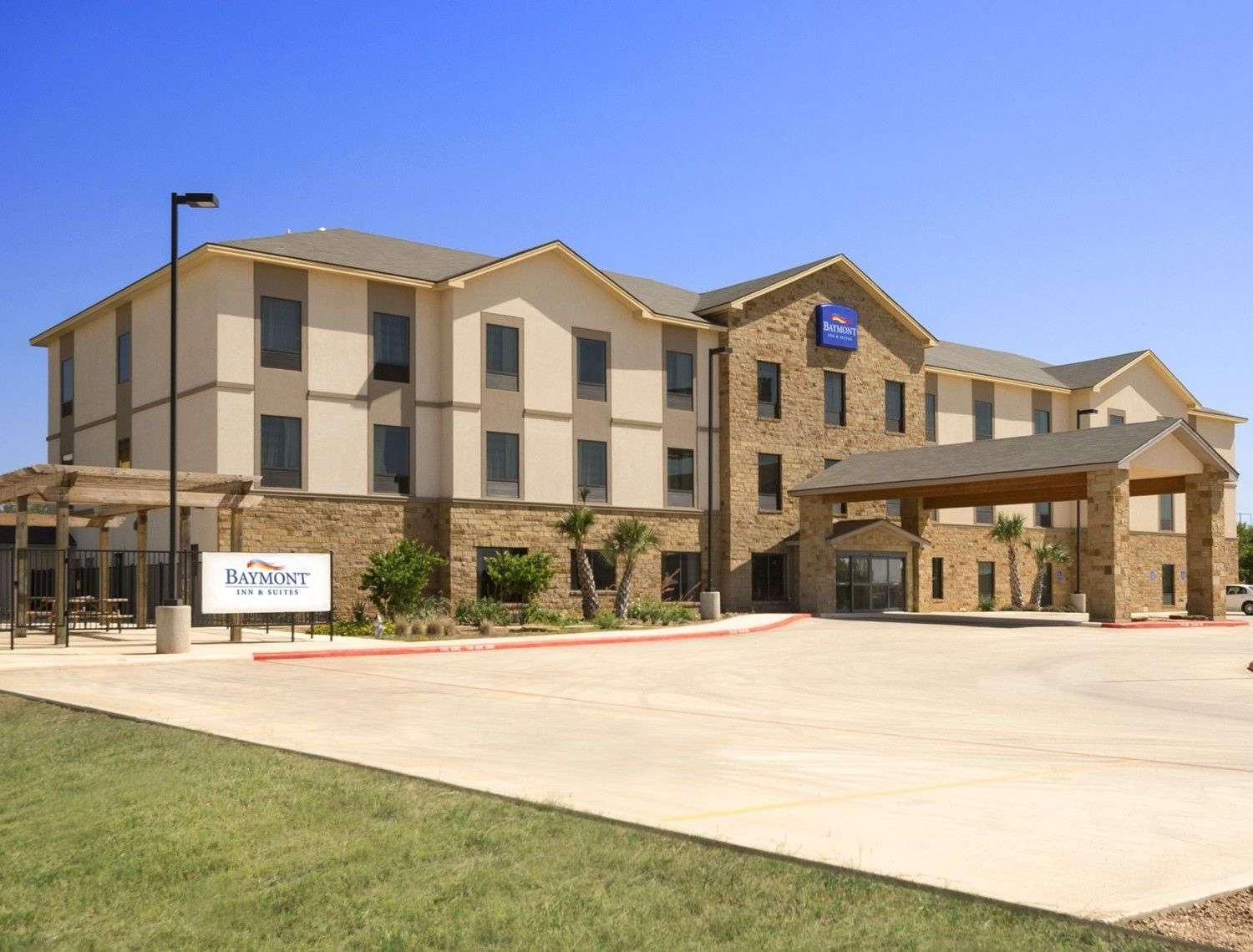 Petrostay Inn & Suites コトゥーラ エクステリア 写真